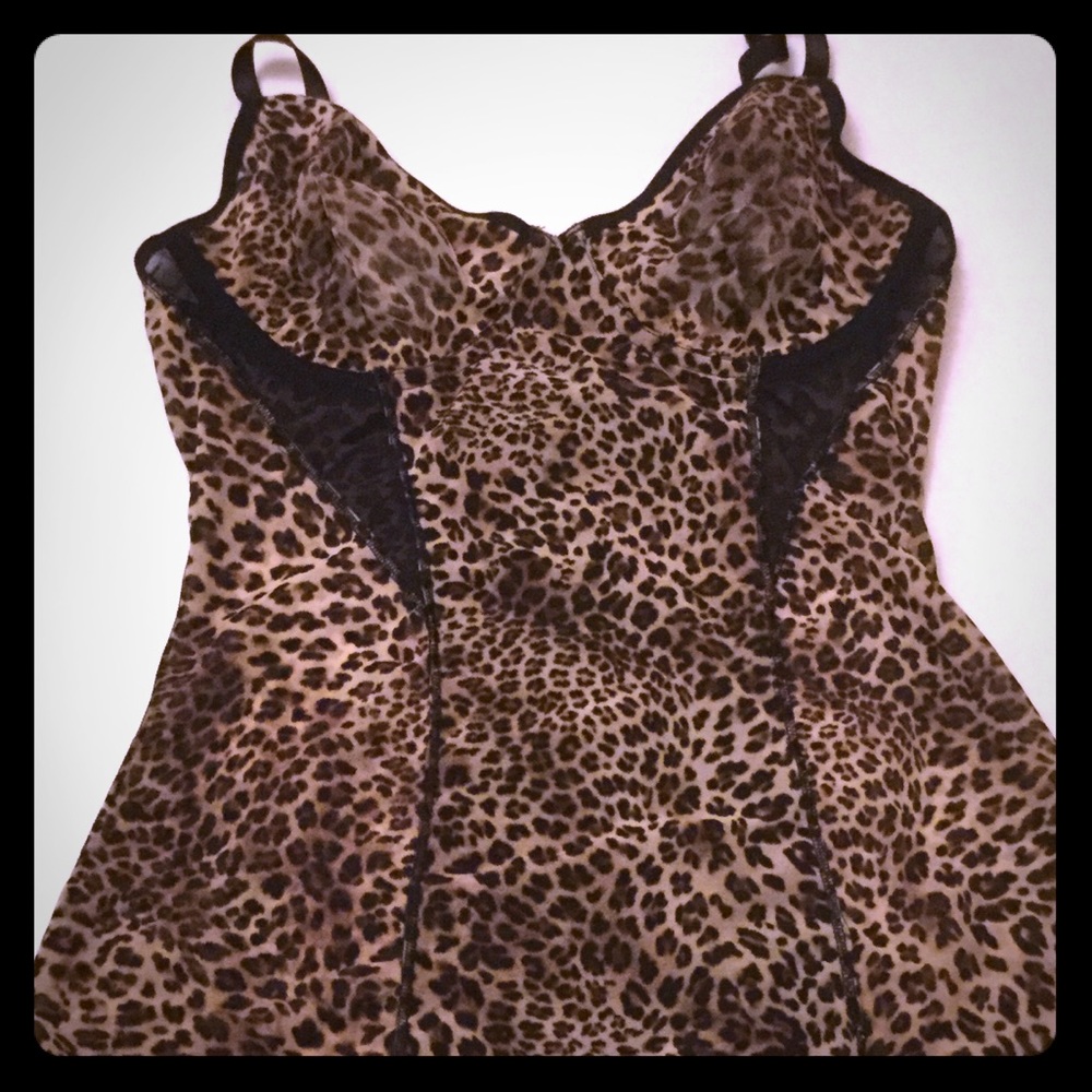 Animal Print Tank Top Bra Large NWOT